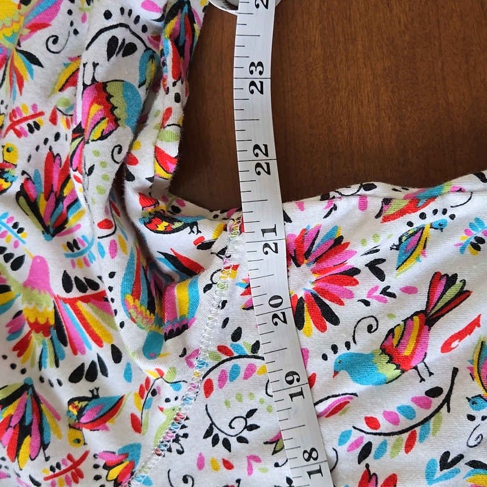 Long sleeve, colorful top - Picture 7 of 9